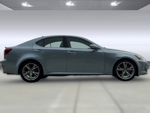 Used 2009 Lexus IS 250 RWD image 7
