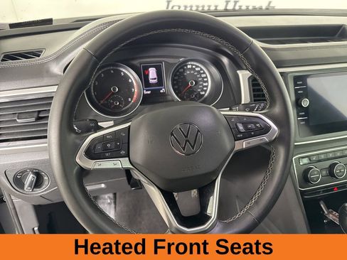 Used 2021 Volkswagen Atlas Cross Sport SE w/ Panoramic Sunroof Package image 12