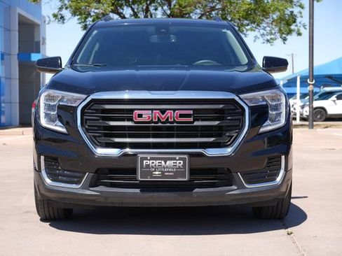 Used 2022 GMC Terrain SLE w/ Driver Convenience Package FWD image 8