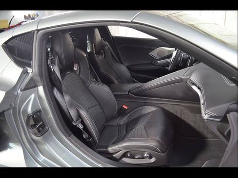 Used 2023 Chevrolet Corvette Stingray Preferred Cpe w/ Z51 Performance Package RWD image 21