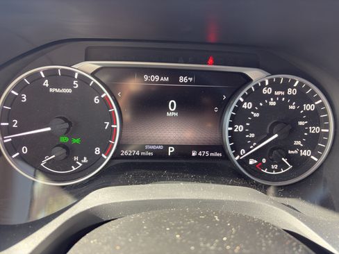Used 2022 Nissan Rogue SV FWD image 6
