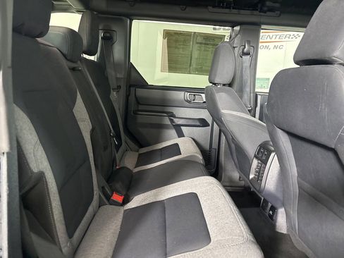 Used 2025 Ford Bronco Big Bend AWD/4WD image 24