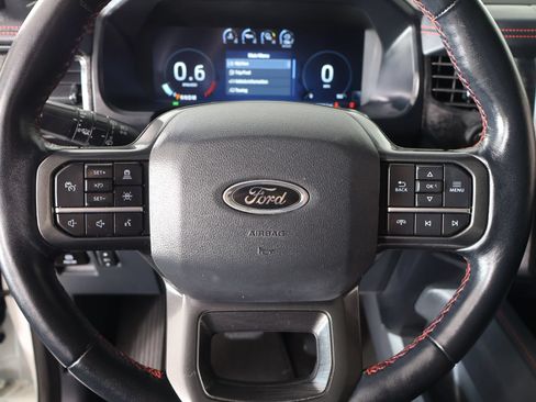 Used 2023 Ford Expedition Limited AWD/4WD image 3