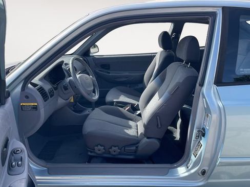 Used 2005 Hyundai Accent GLS FWD image 9