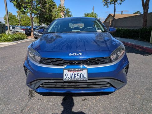 Used 2023 Kia Forte LXS FWD image 3