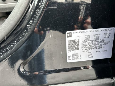 Used 2023 Chevrolet Equinox LT image 20