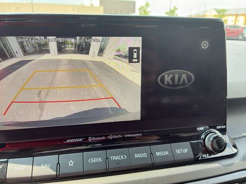 Used 2021 Kia Seltos SX w/ SX Sunroof Package AWD/4WD image 19
