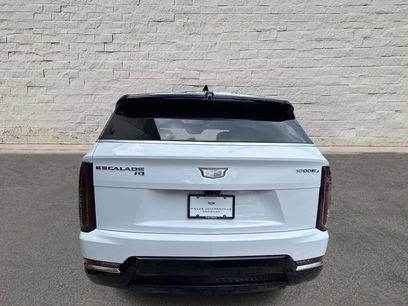 New 2025 Cadillac Escalade IQ Luxury 1