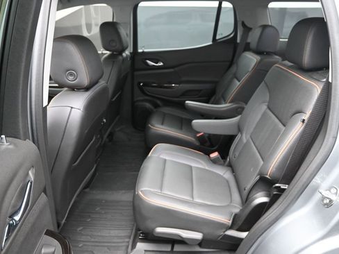 Used 2023 GMC Acadia AT4 w/ Preferred Package AWD/4WD image 17