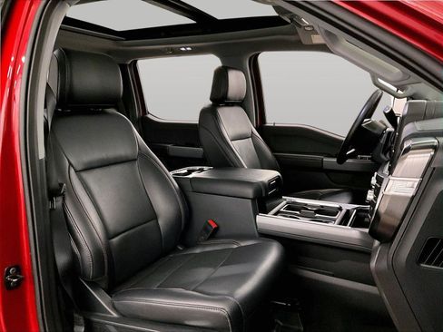 Used 2024 Ford F250 Lariat w/ Sport Appearance Package image 7