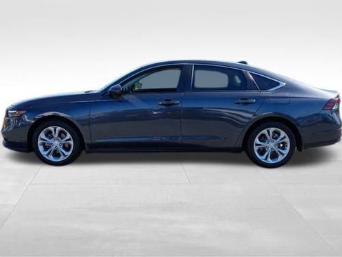 Used 2023 Honda Accord LX image 7