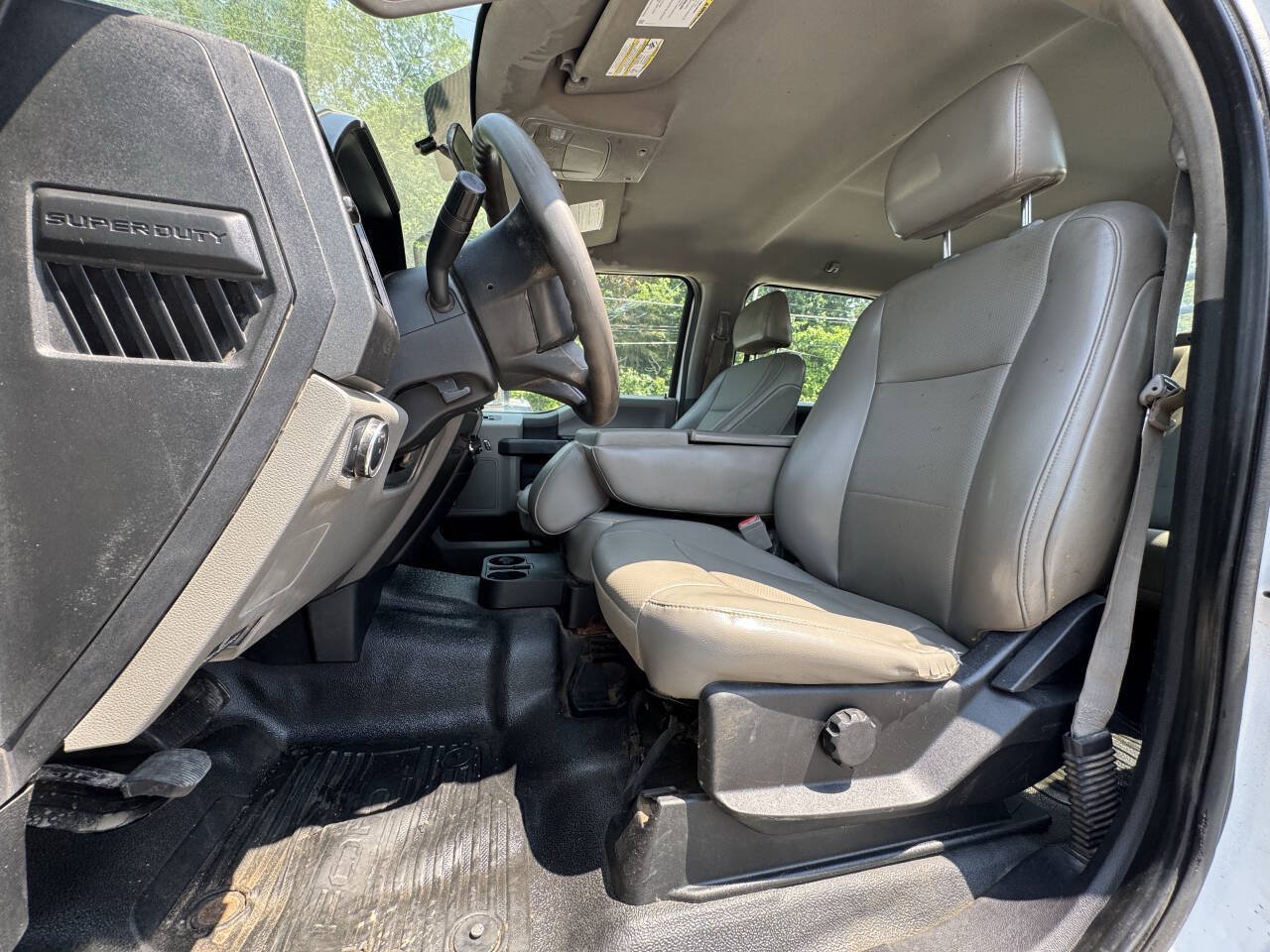 Used 2019 Ford F250 XL w/ Power Equipment Group AWD/4WD image 15