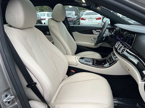 Used 2021 Mercedes-Benz E 350 Sedan image 30