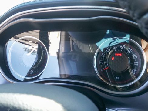 Used 2021 Dodge Challenger R/T Scat Pack w/ Plus Package image 18