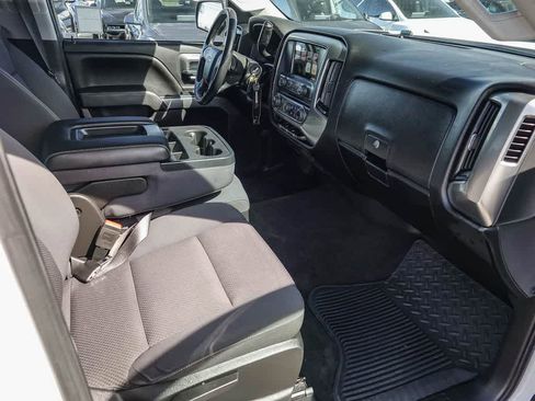 Used 2018 Chevrolet Silverado 1500 LT w/ All Star Edition image 15