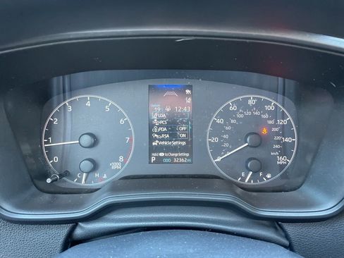 Used 2023 Toyota Corolla LE w/ Carpet Mat Package (TMS) image 30