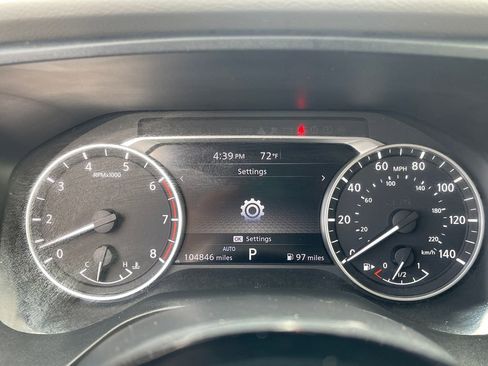 Used 2021 Nissan Rogue SV AWD/4WD image 25