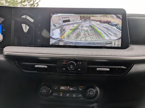 New 2026 Nissan Kicks SV w/ Cold Weather Package image 15