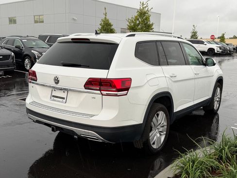 Used 2019 Volkswagen Atlas SE w/ Towing Package FWD image 6