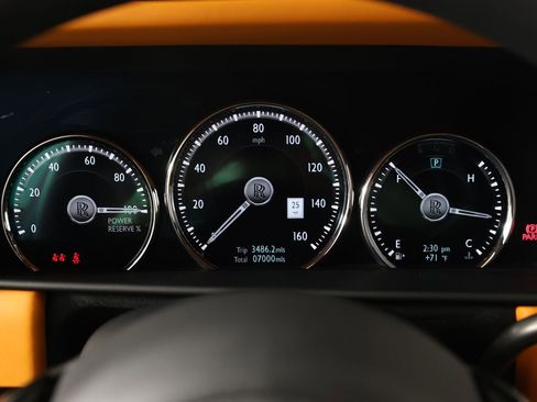 Certified 2022 Rolls-Royce Cullinan w/ Cullinan Package AWD/4WD image 16