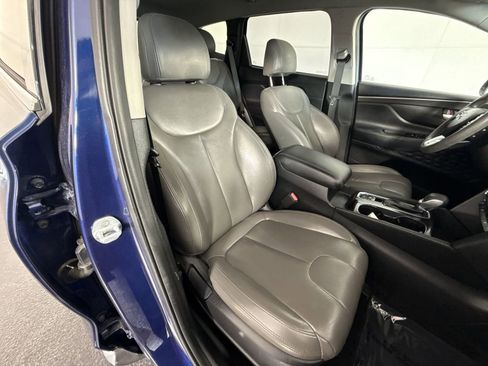 Used 2019 Hyundai Santa Fe SEL w/ Cargo Package image 30