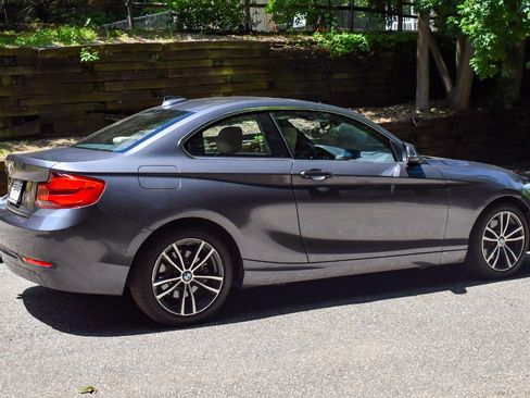 Used 2018 BMW 230i Coupe RWD image 7
