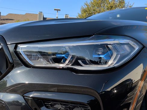 Certified 2023 BMW X6 M50i w/ Executive Package image 3