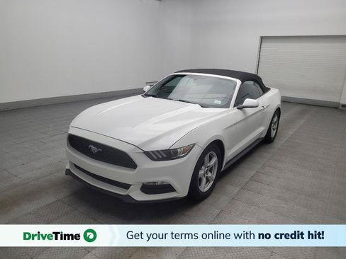 Used 2016 Ford Mustang Convertible RWD image 1
