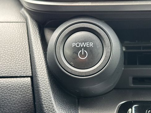 Used 2024 Toyota Prius LE image 26