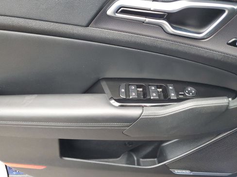 Certified 2023 Kia Sportage SX image 14