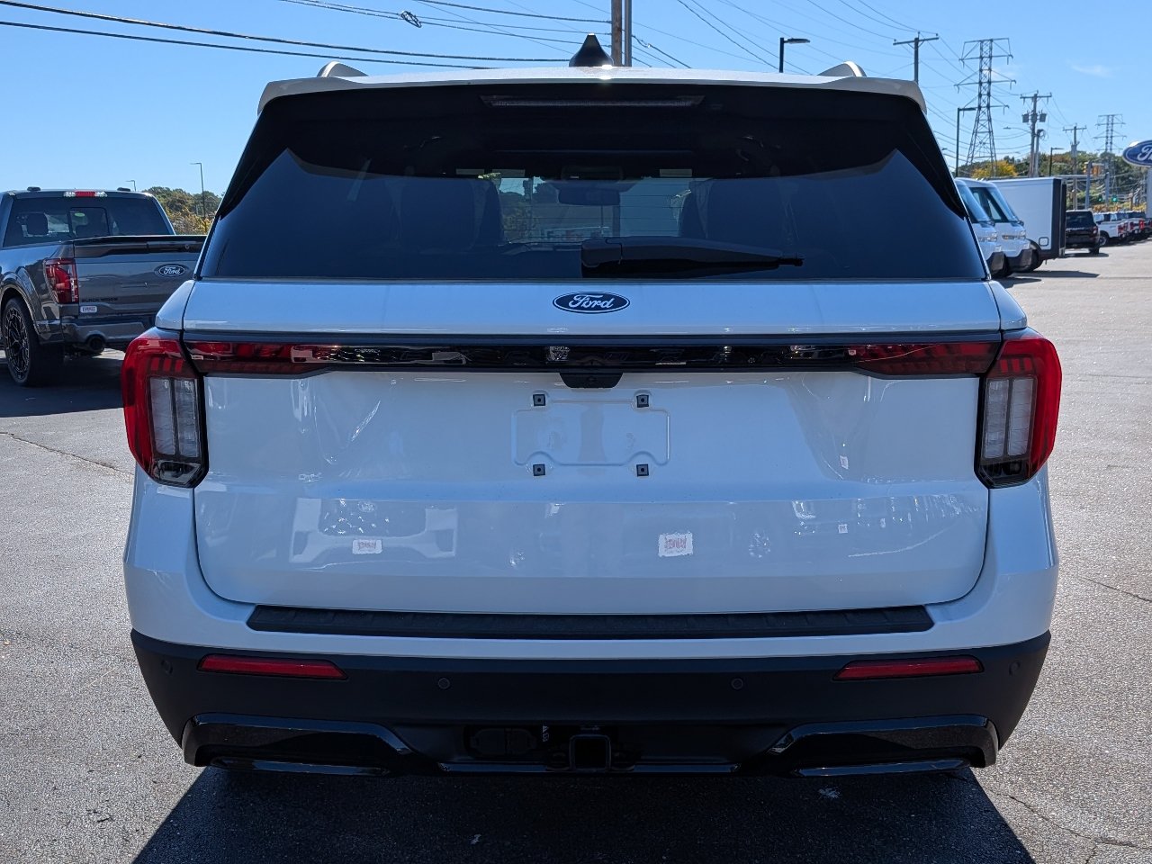 New 2027 Ford Explorer ST-Line w/ Premium Package AWD/4WD image 5