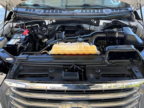 Used 2016 Ford F150 XLT w/ Equipment Group 301A Mid AWD/4WD image 27