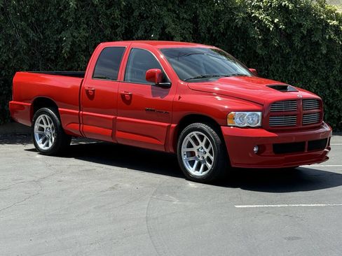 Used 2005 Dodge Ram 1500 Truck 2WD Quad Cab image 3