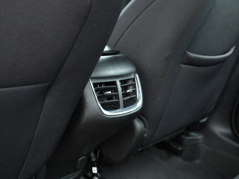 Used 2023 Chevrolet Malibu LT image 14