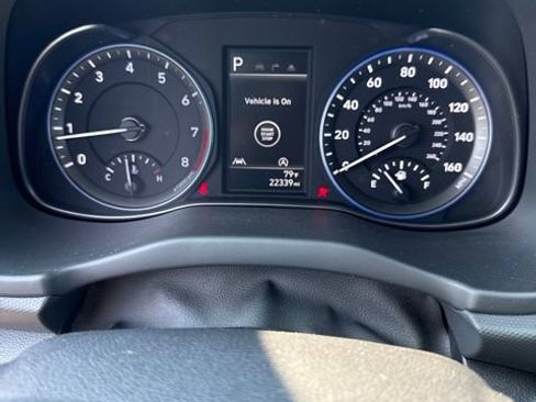 Used 2023 Hyundai Kona SEL w/ Convenience Package AWD/4WD image 2