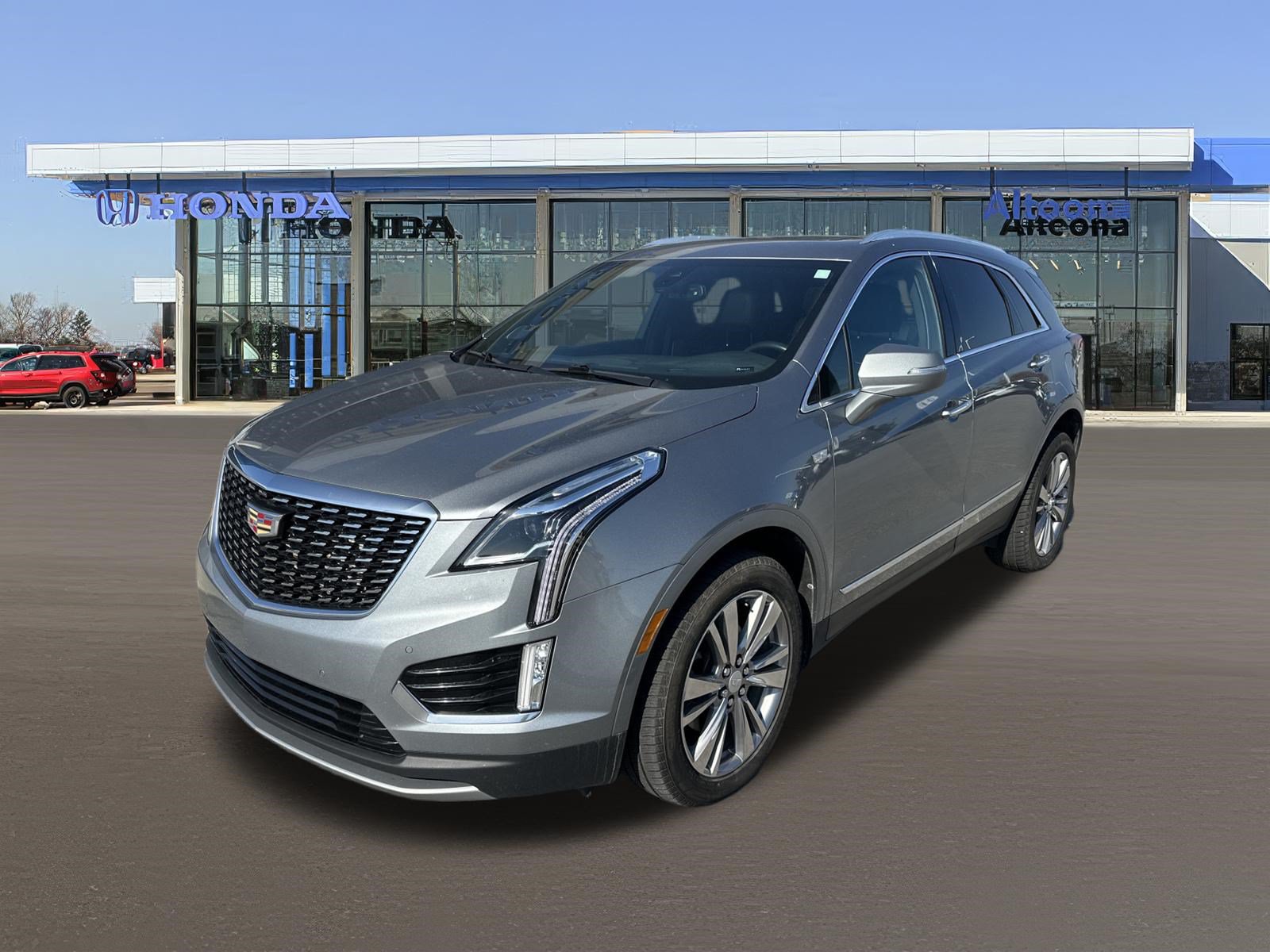 Used 2024 Cadillac XT5 Premium Luxury w/ LPO, Floor Liner Package AWD/4WD image 1