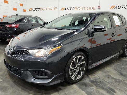 Used 2016 Scion iM image 11