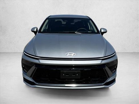 Used 2025 Hyundai Sonata SEL image 2