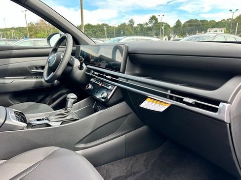 Used 2026 Hyundai Santa Cruz SEL AWD/4WD image 28