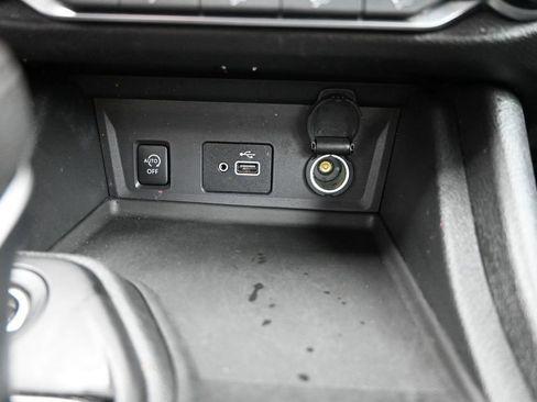 Used 2024 Nissan Sentra S FWD image 21