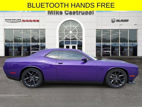 Certified 2023 Dodge Challenger R/T w/ Plus Package RWD image 3