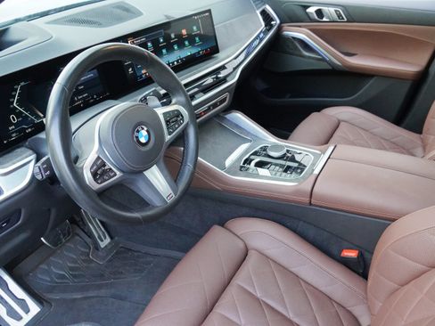 Used 2024 BMW X6 xDrive40i w/ Premium Package AWD/4WD image 9