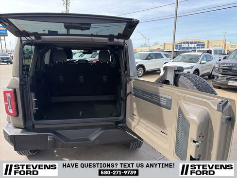 Used 2025 Ford Bronco Outer Banks image 36
