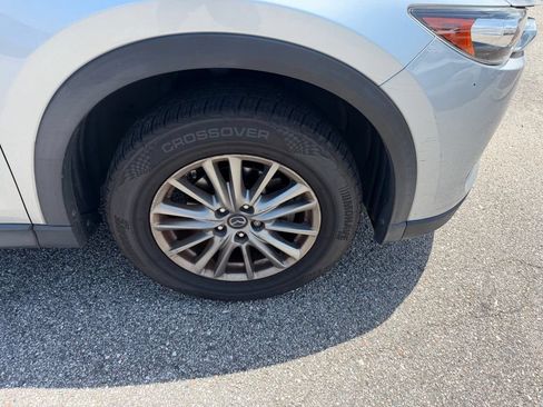 Used 2018 MAZDA CX-5 Sport w/ I-ACTIVSENSE Package FWD image 4