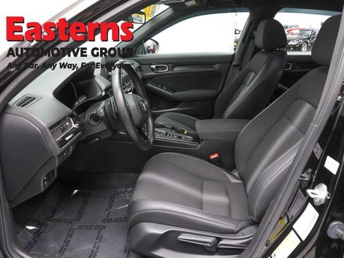 Used 2022 Honda Civic Sport image 13