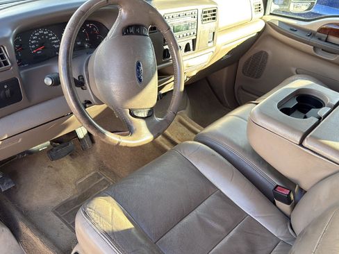 Used 2004 Ford F250 XL image 8
