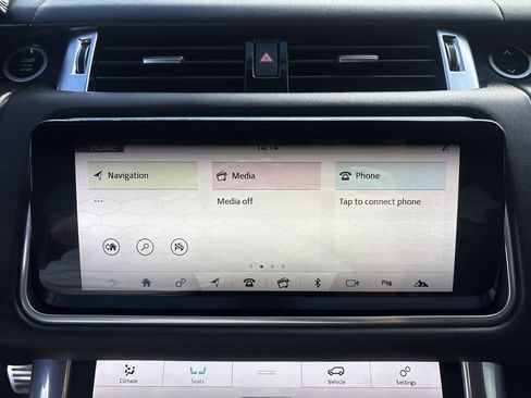 Used 2018 Land Rover Range Rover Sport SVR image 20