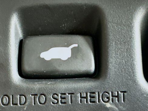 Used 2025 Honda CR-V EX-L image 29