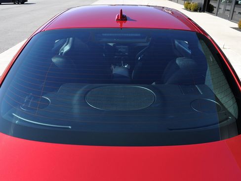 Used 2018 Maserati GranTurismo Sport image 25