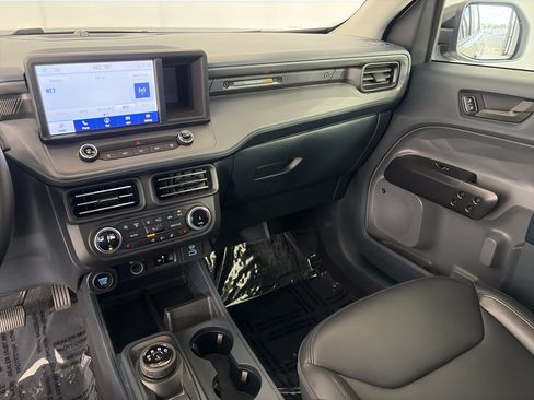 Used 2024 Ford Maverick Lariat w/ Black Appearance Package AWD/4WD image 4